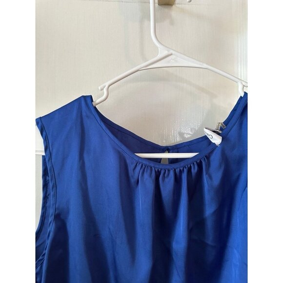 Calvin Klein women’s size medium blue sleeveless blouse - Picture 3 of 6